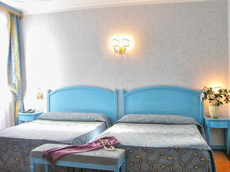 Hotel Giorgi Rome Luaran gambar